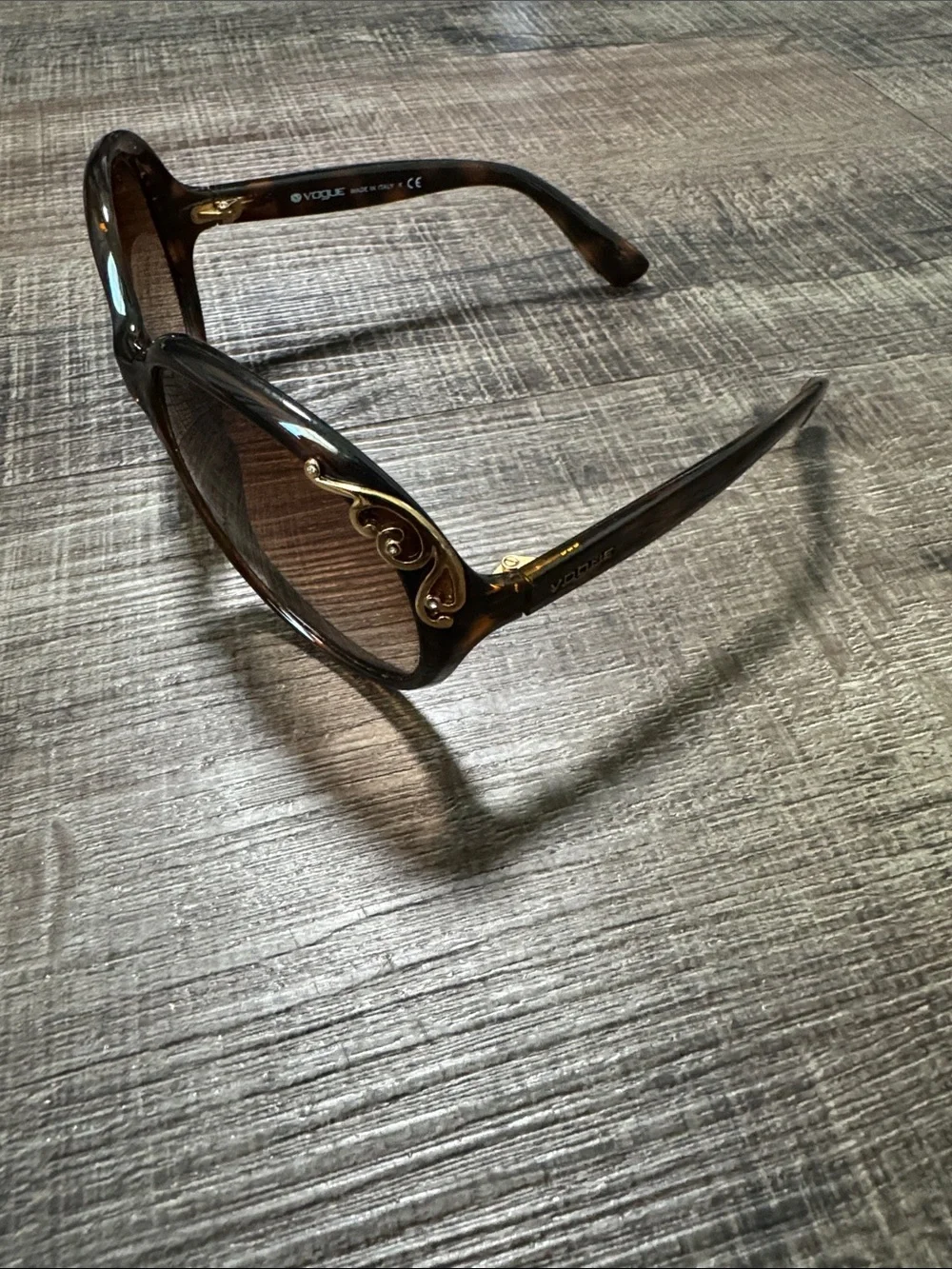VOGUE - 2696Brown Oversized Women's Sunglasses
